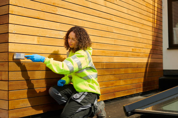 Storm Damage Siding Repair in Yorktown, TX